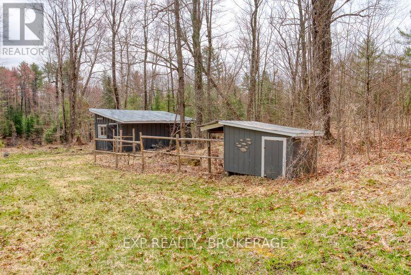 1801 Bordenwood Road N, Frontenac, Ontario  K0H 1B0 - Photo 3 - X12118415