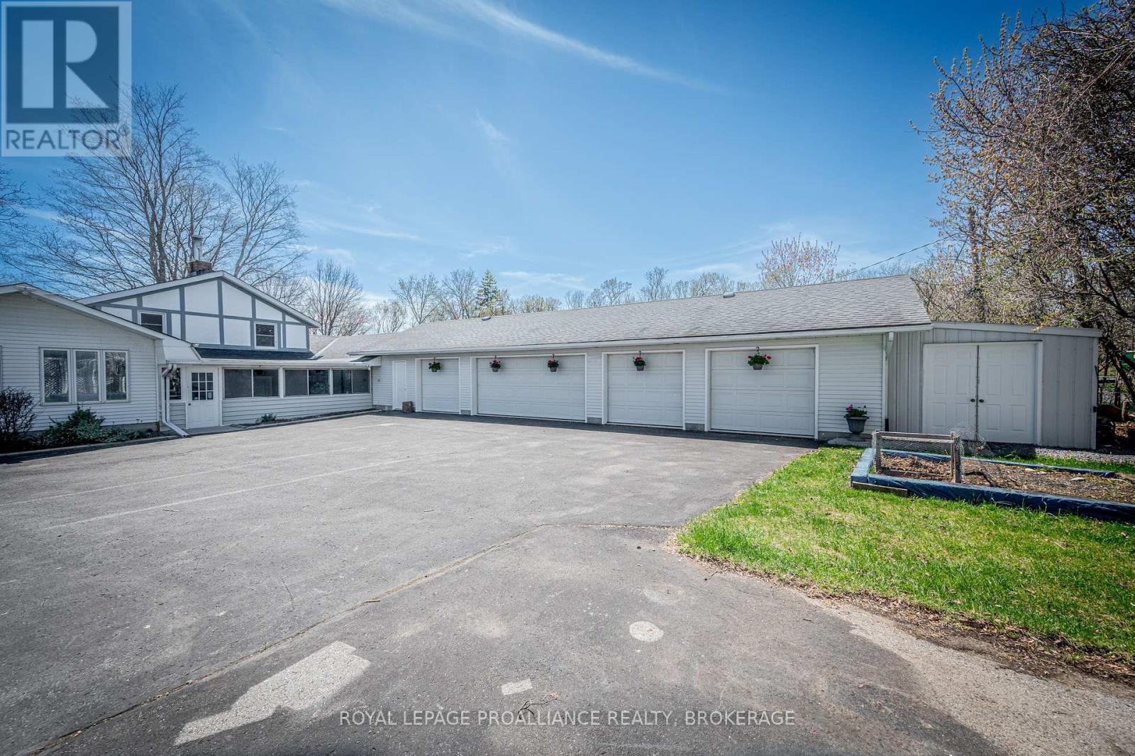 4535 Bath Road, Loyalist, Ontario  K7N 1A6 - Photo 33 - X12119375