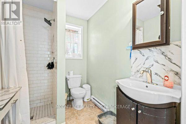 5532 Bath Road, Loyalist, Ontario  K0H 1G0 - Photo 40 - X12119406