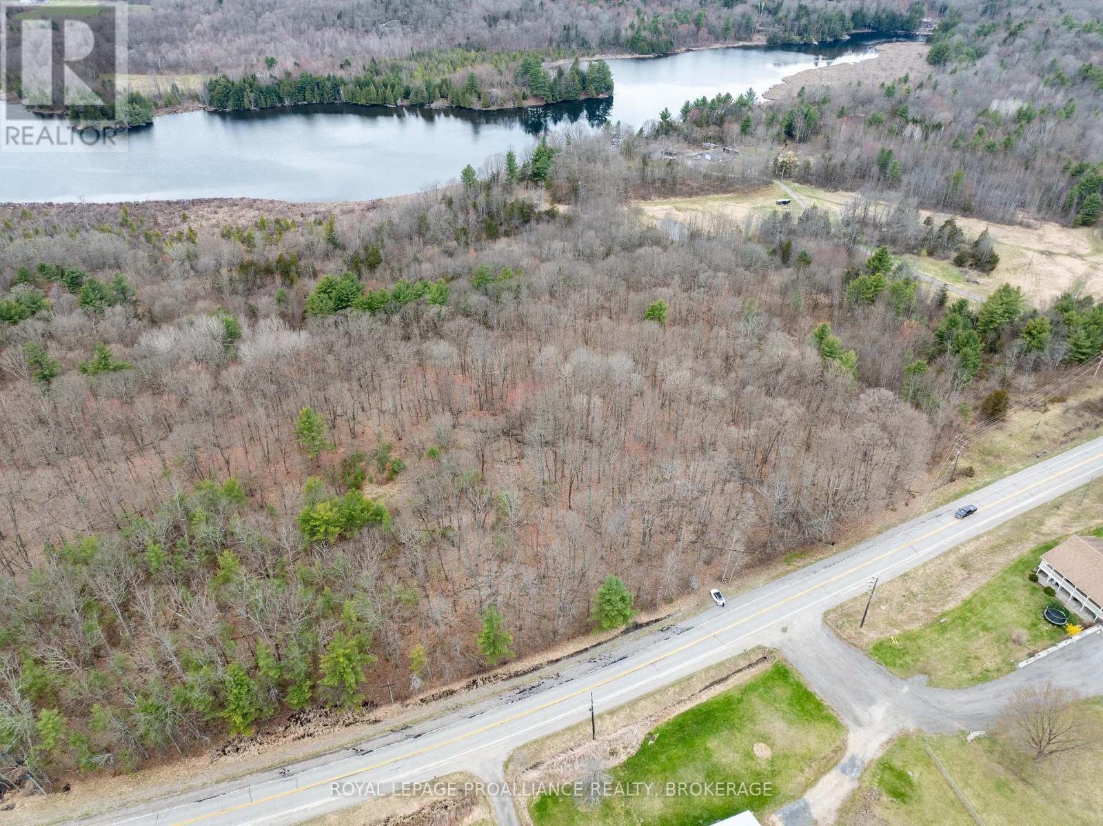 568 Lyndhurst Road, Leeds And The Thousand Islands, Ontario  K0E 1N0 - Photo 17 - X12120271