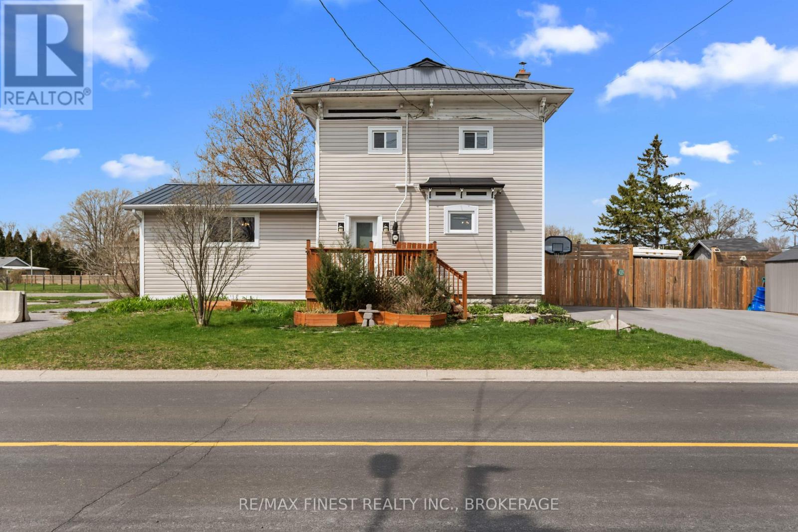 4309 Kingston Road, Frontenac, Ontario  K0H 1V0 - Photo 1 - X12120614