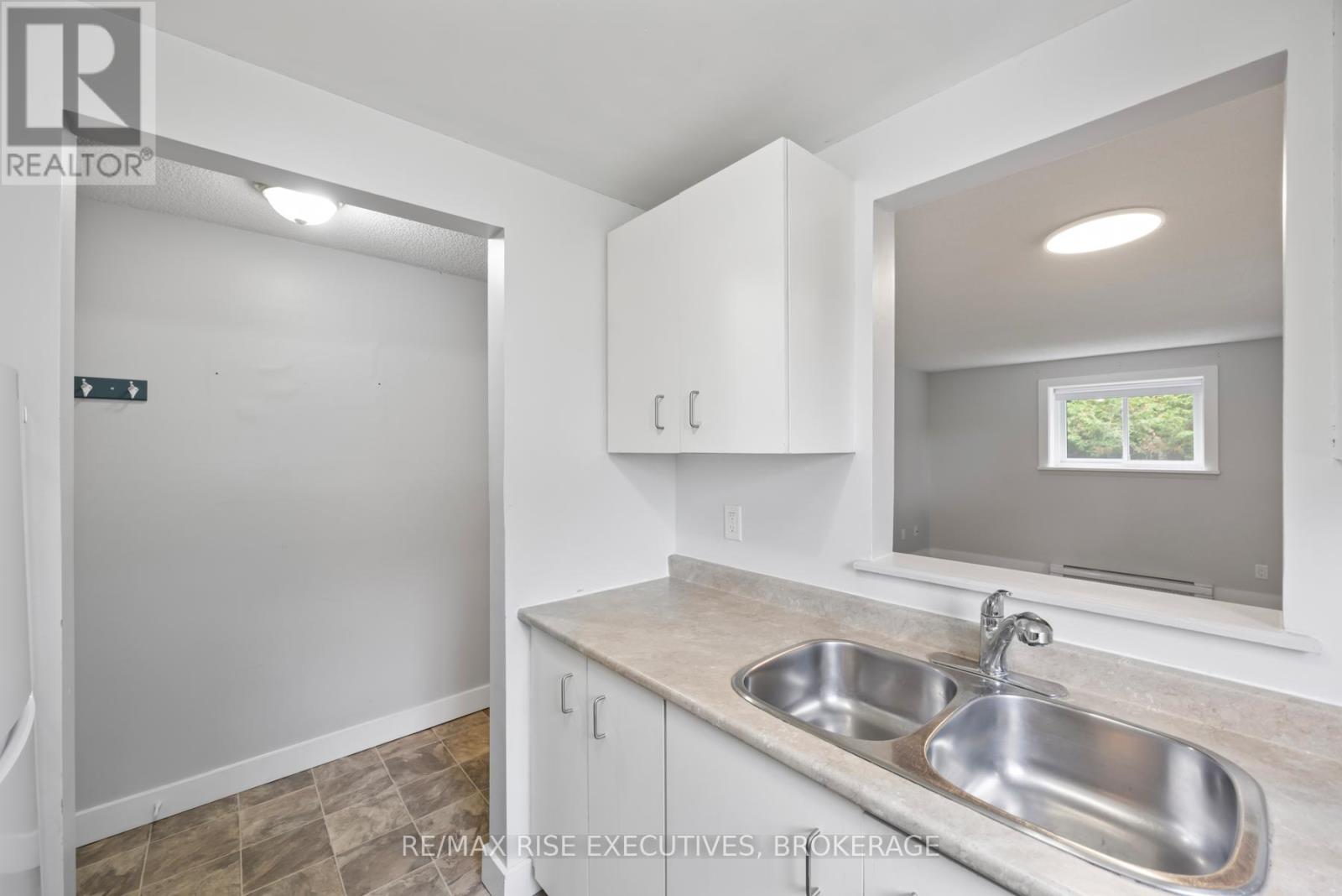 118 - 580 Armstrong Road, Kingston, Ontario  K7M 8M3 - Photo 22 - X12120766