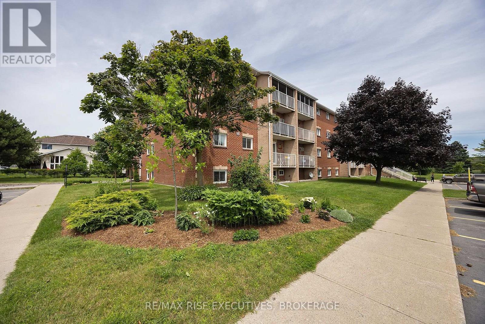 118 - 580 Armstrong Road, Kingston, Ontario  K7M 8M3 - Photo 5 - X12120766