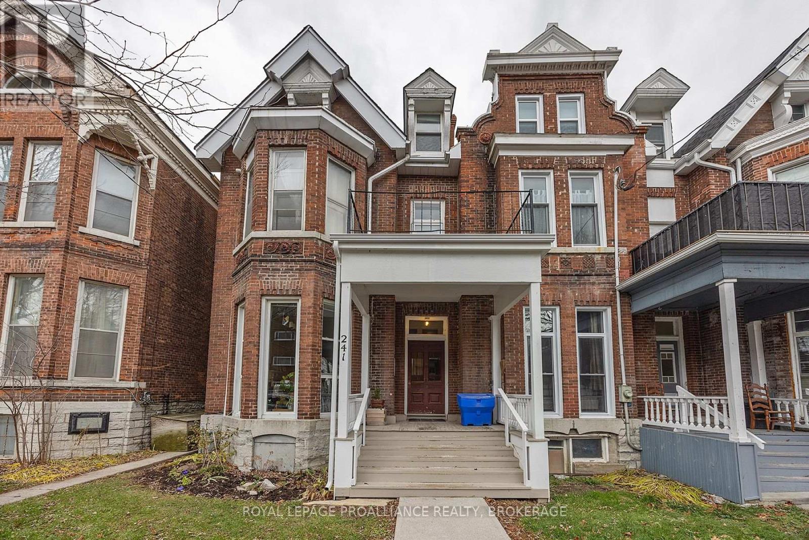 241 Johnson Street, Kingston, Ontario  K7L 1Y2 - Photo 1 - X12121182
