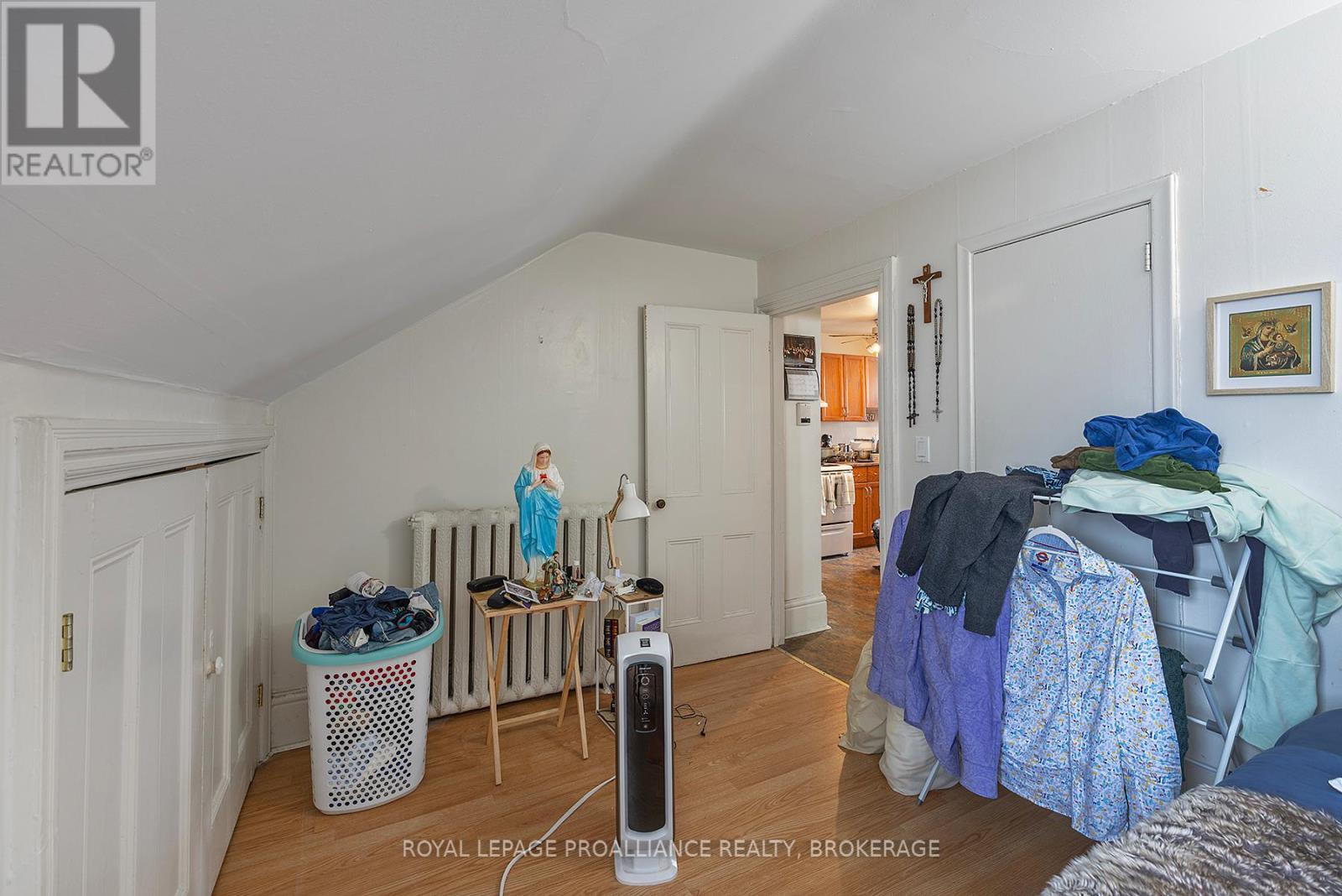 241 Johnson Street, Kingston, Ontario  K7L 1Y2 - Photo 32 - X12121182