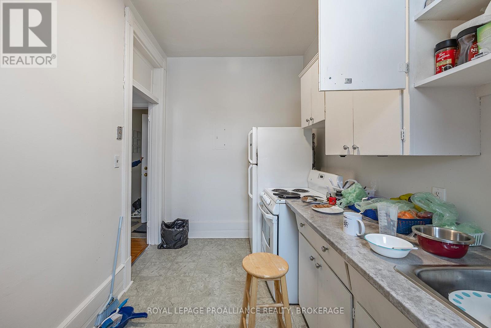 241 Johnson Street, Kingston, Ontario  K7L 1Y2 - Photo 42 - X12121182