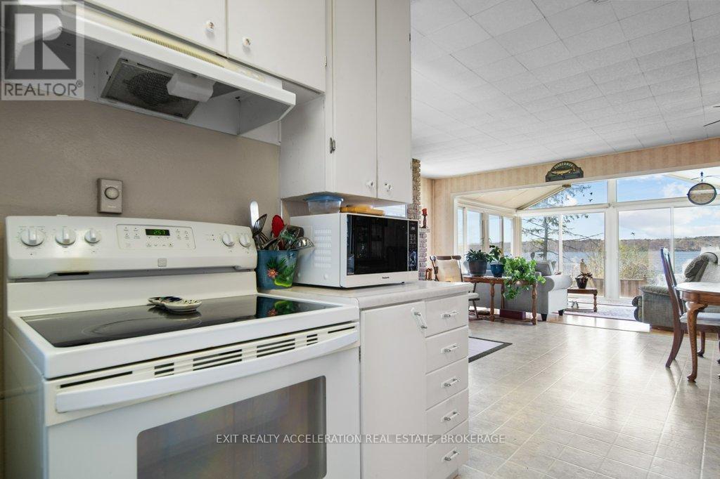 769 3rd Concession Road, Greater Napanee, Ontario  K7R 3K7 - Photo 11 - X12121350