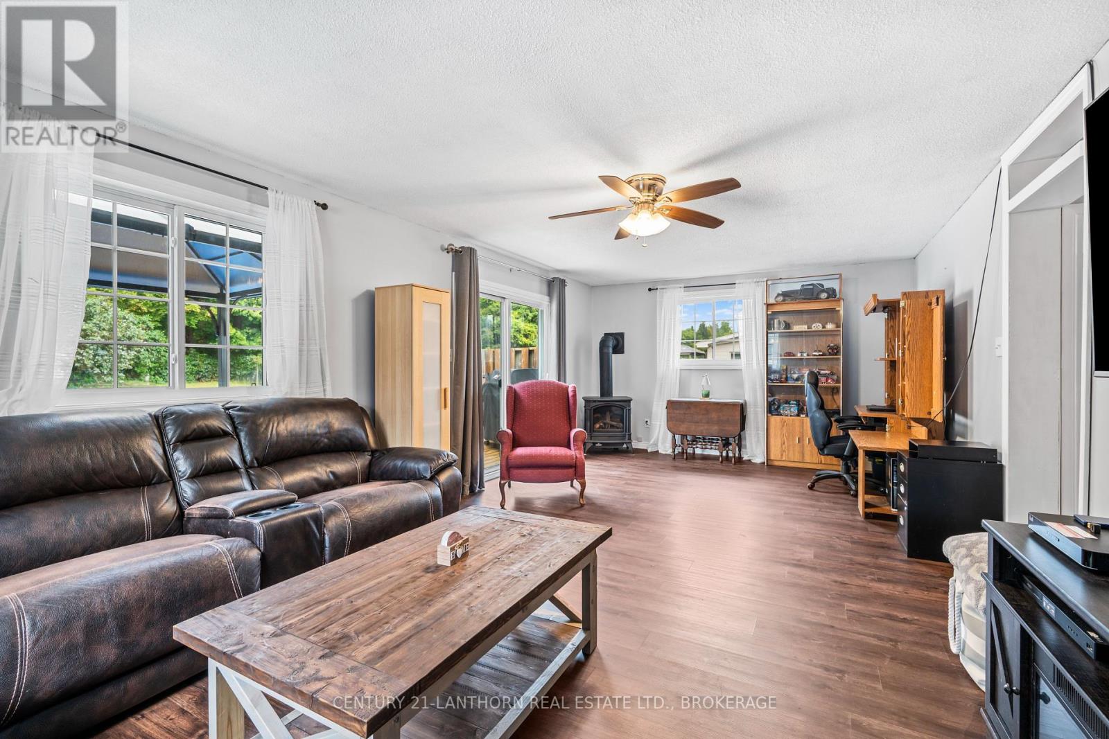 6817 38 Highway, Frontenac, Ontario  K0H 2W0 - Photo 14 - X12123094