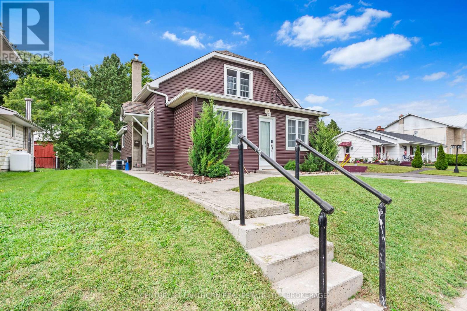 6817 38 Highway, Frontenac, Ontario  K0H 2W0 - Photo 4 - X12123094