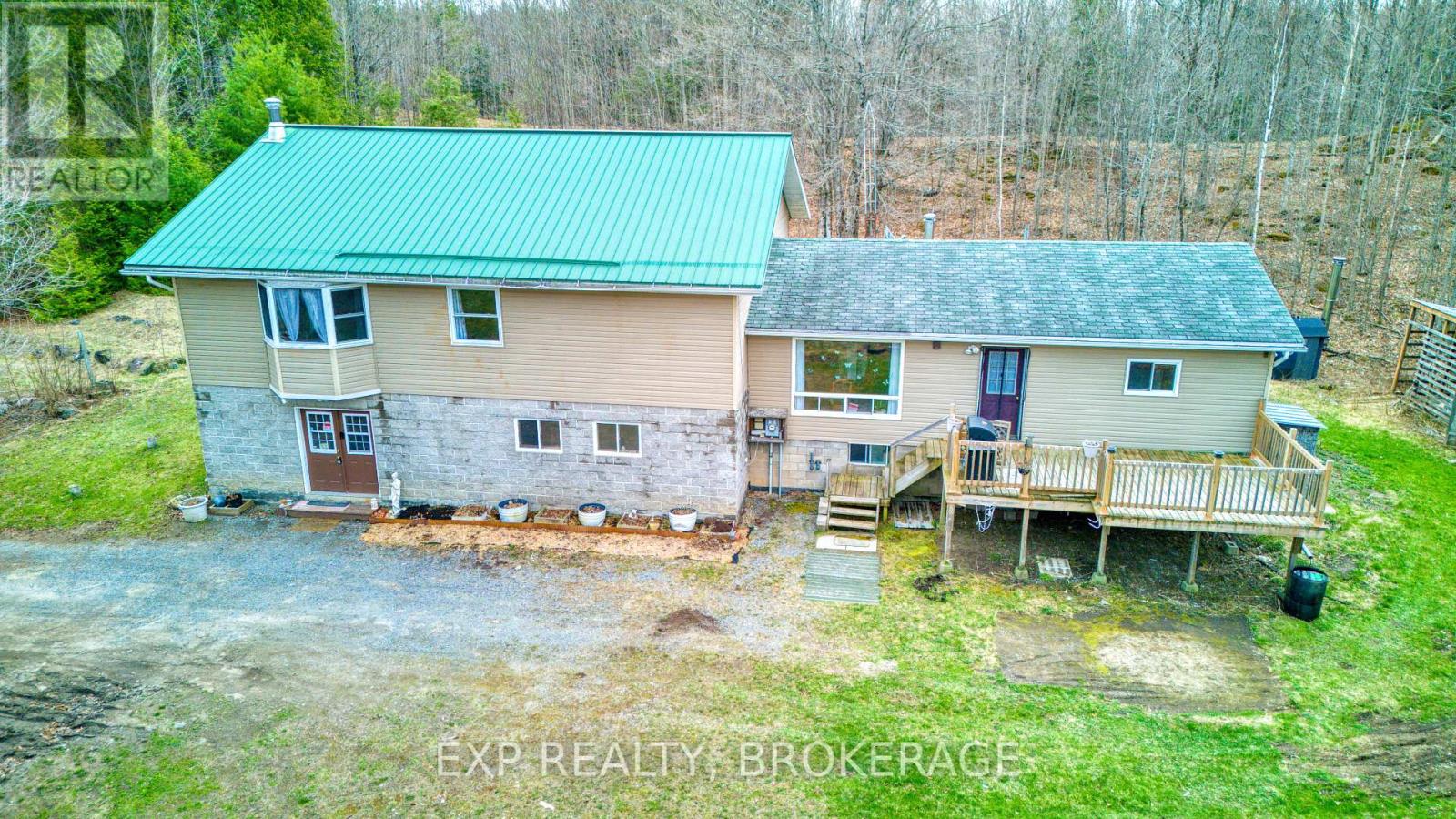 1073 Cox Road, Frontenac, Ontario  K0H 1B0 - Photo 1 - X12123465