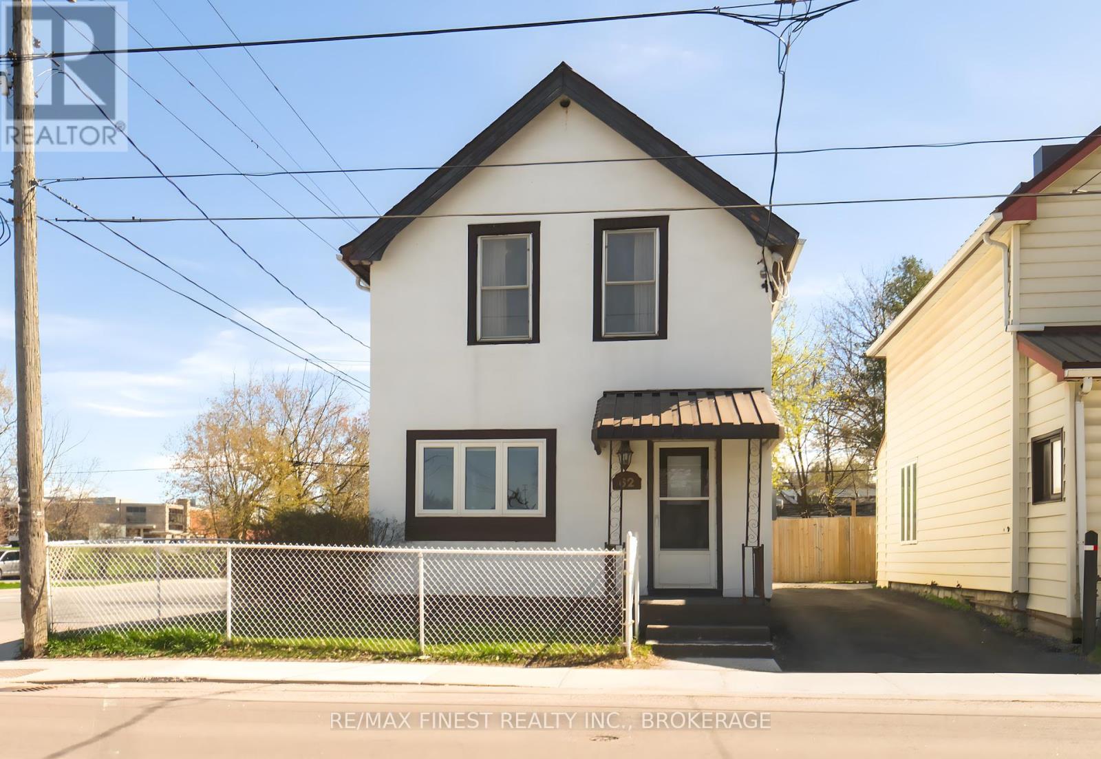 62 Stephen Street, Kingston, Ontario  K7K 2C4 - Photo 1 - X12123970