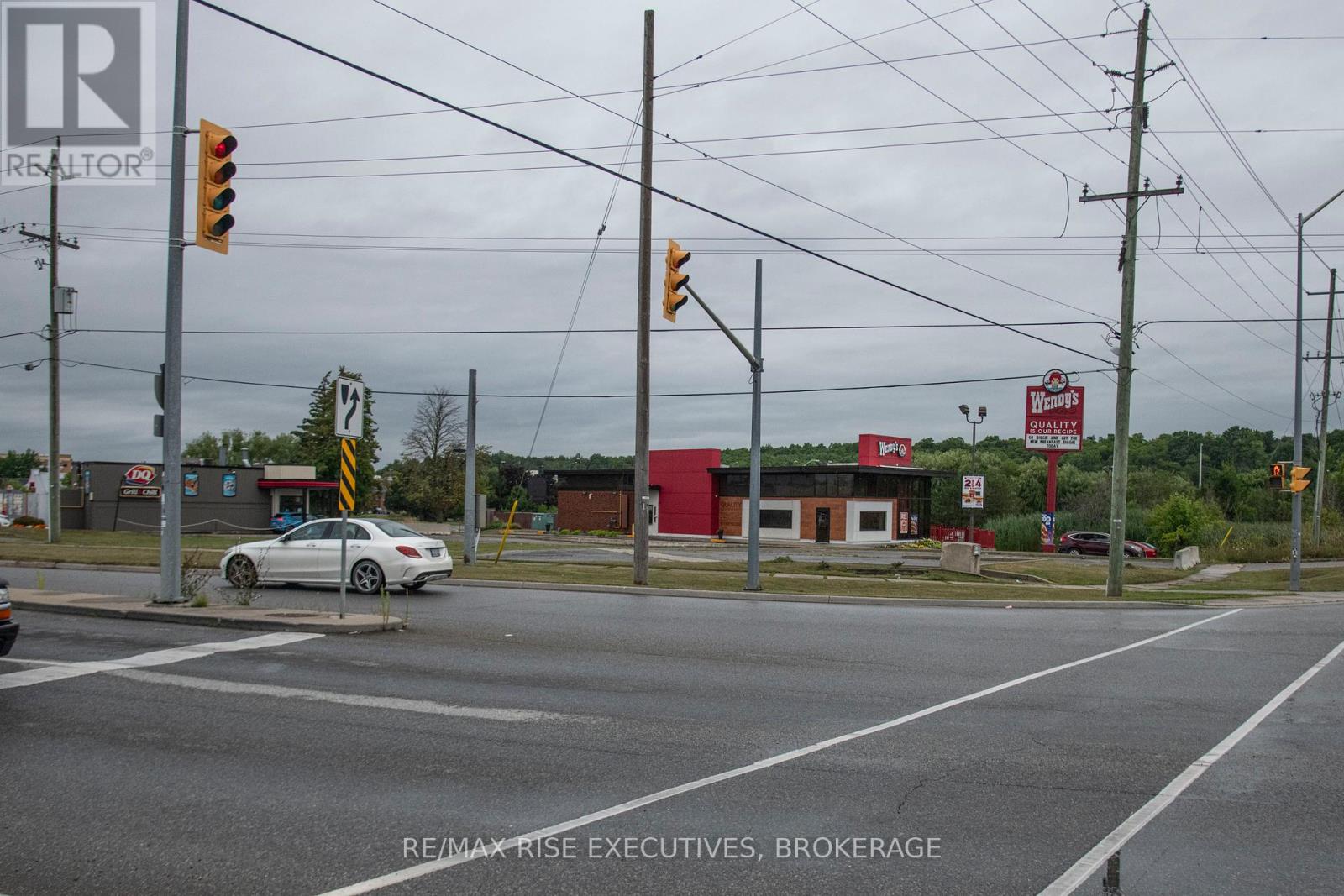45 Dalton Avenue, Kingston, Ontario  K7K 6C2 - Photo 7 - X12124038