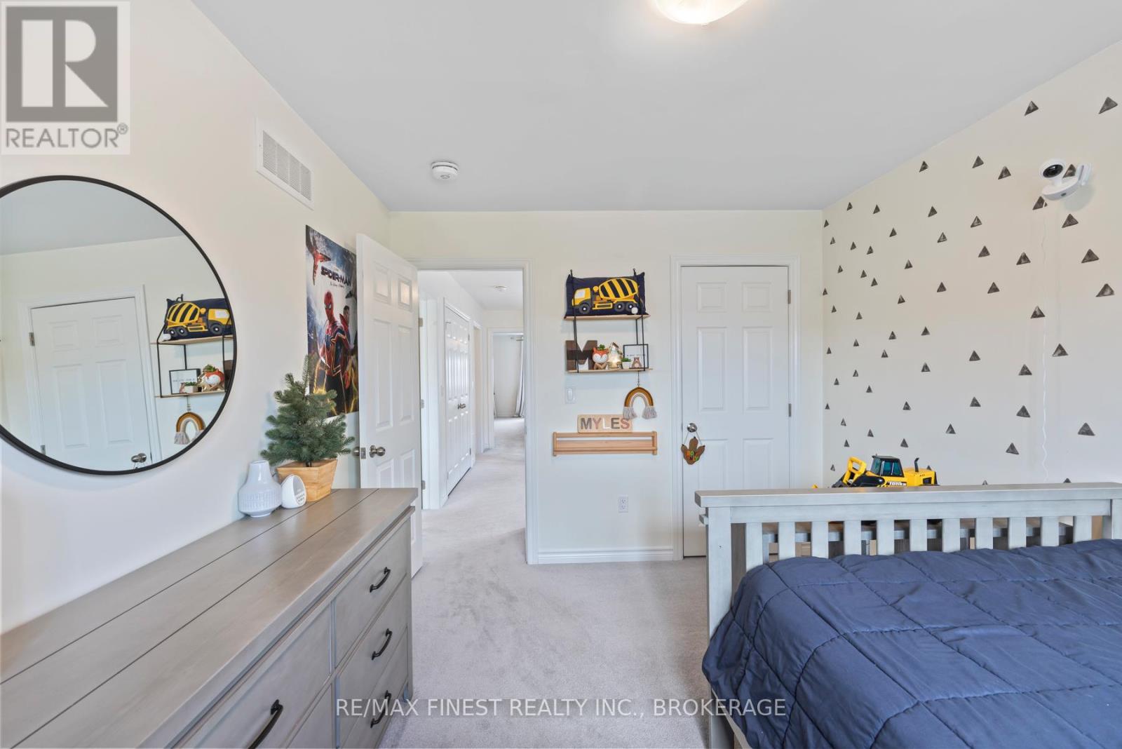 37 Brennan Crescent, Loyalist, Ontario  K0H 2H0 - Photo 43 - X12124967