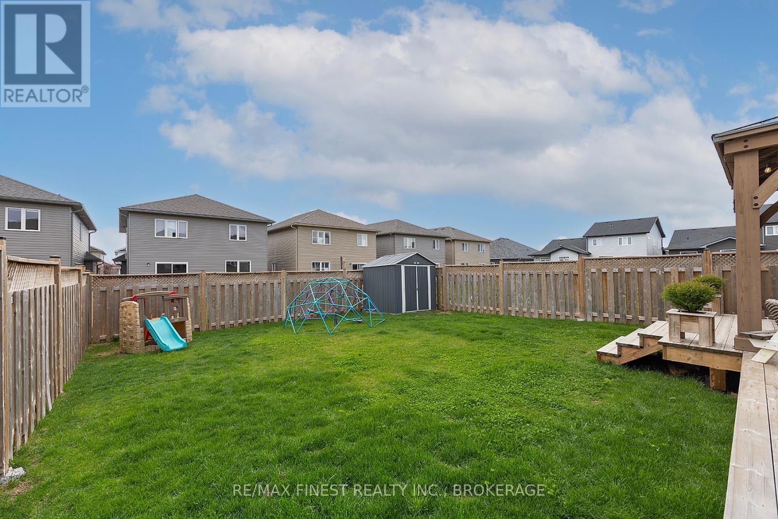 37 Brennan Crescent, Loyalist, Ontario  K0H 2H0 - Photo 6 - X12124967