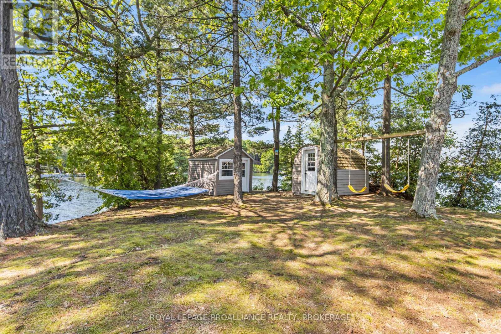 20300 South Brother Island, Frontenac, Ontario  K0H 1H0 - Photo 34 - X12125406