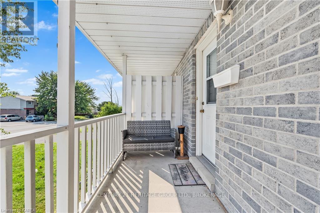303 Conacher Drive, Kingston, Ontario  K7K 7J6 - Photo 31 - X12127522
