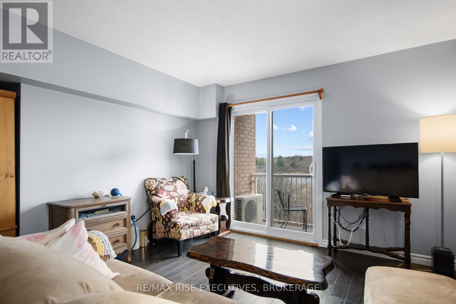 317 - 580 Armstrong Road, Kingston, Ontario  K7M 8M3 - Photo 22 - X12128461