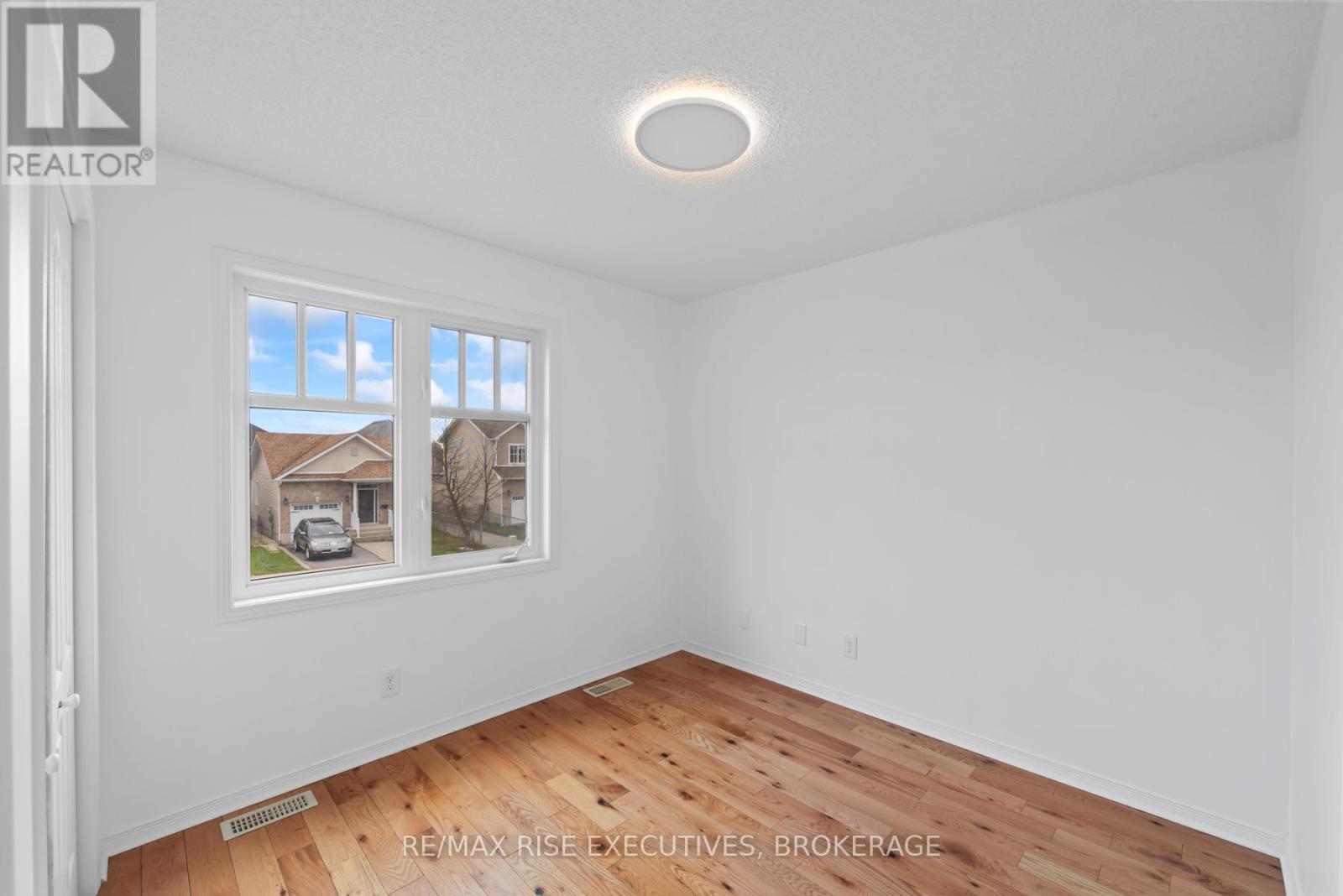1521 Crimson Crescent, Kingston, Ontario  K7P 0H4 - Photo 30 - X12128537