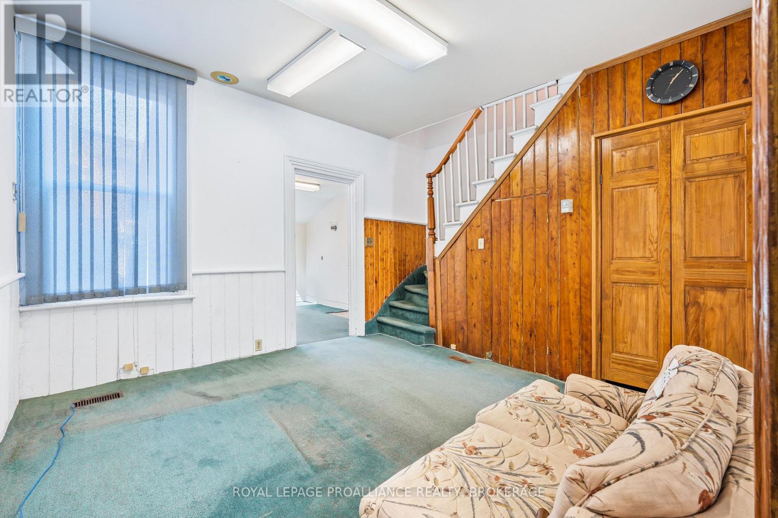 272 Wellington Street, Kingston, Ontario  K7K 2Z1 - Photo 5 - X12128561