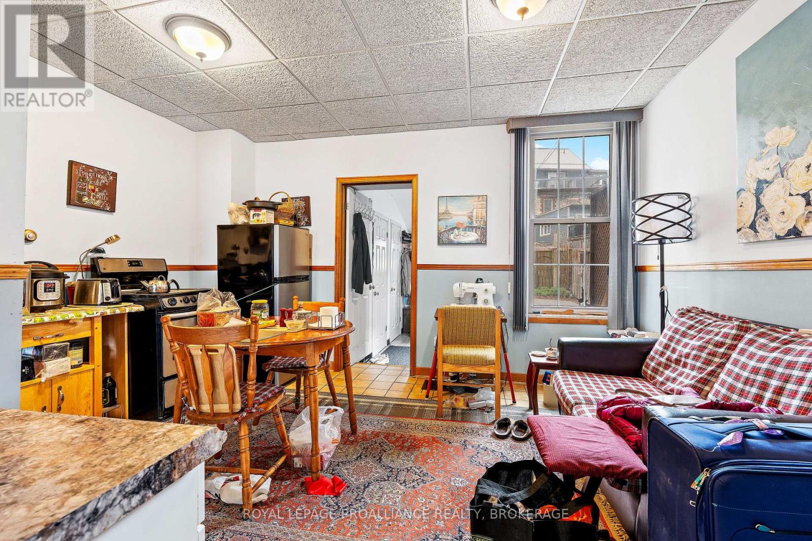 274 Wellington Street, Kingston, Ontario  K7K 2Z1 - Photo 7 - X12128562
