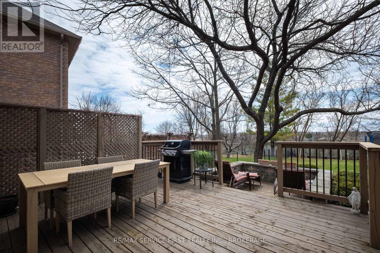 531 Forest Hill Drive E Drive, Kingston, Ontario  K7M 8M5 - Photo 7 - X12129256
