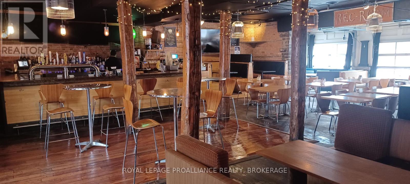 506 Princess Street, Kingston, Ontario  K7L 1C5 - Photo 10 - X12129597