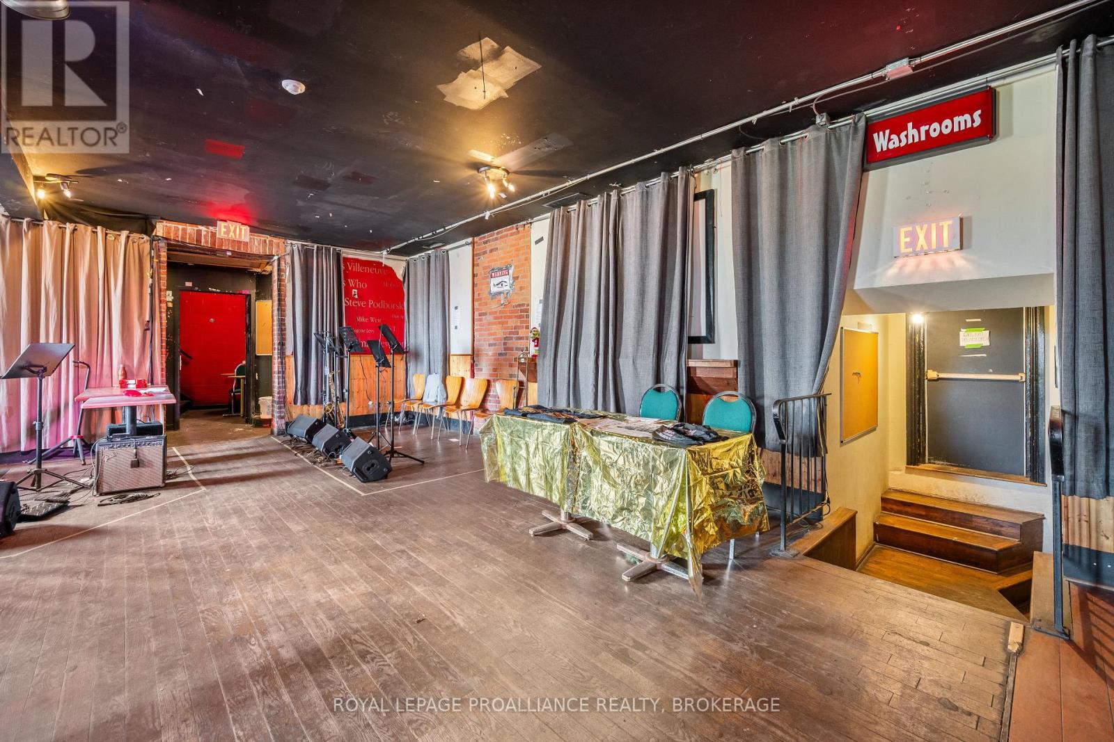 506 Princess Street, Kingston, Ontario K7L 1C5 - Photo 42 - X12129597