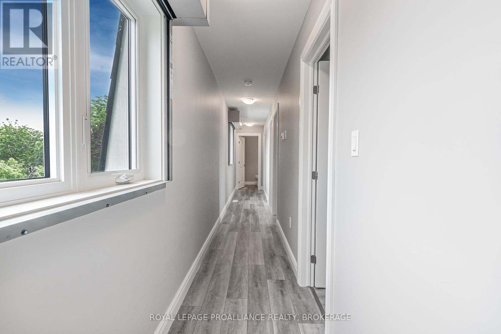 39 Ellerbeck Street, Kingston, Ontario  K7L 4H5 - Photo 30 - X12129847