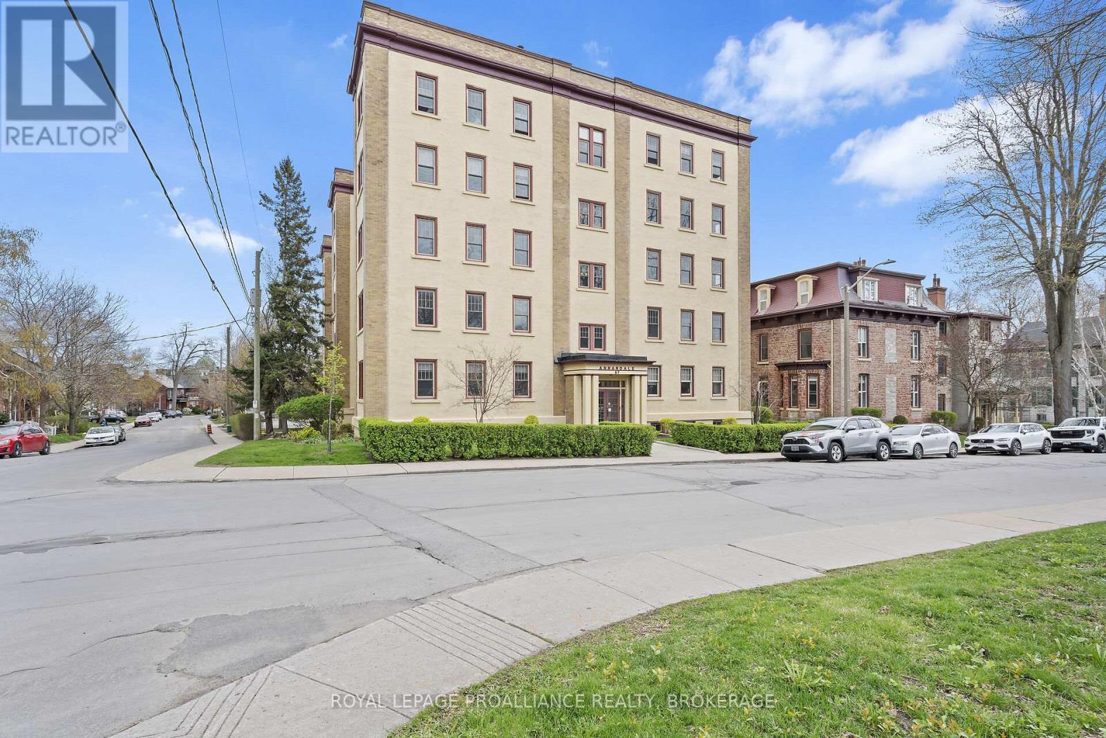 20 - 67 Sydenham Street, Kingston, Ontario  K7L 3H2 - Photo 1 - X12130237