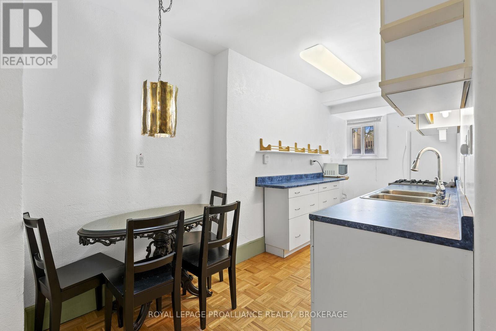 20 - 67 Sydenham Street, Kingston, Ontario  K7L 3H2 - Photo 13 - X12130237