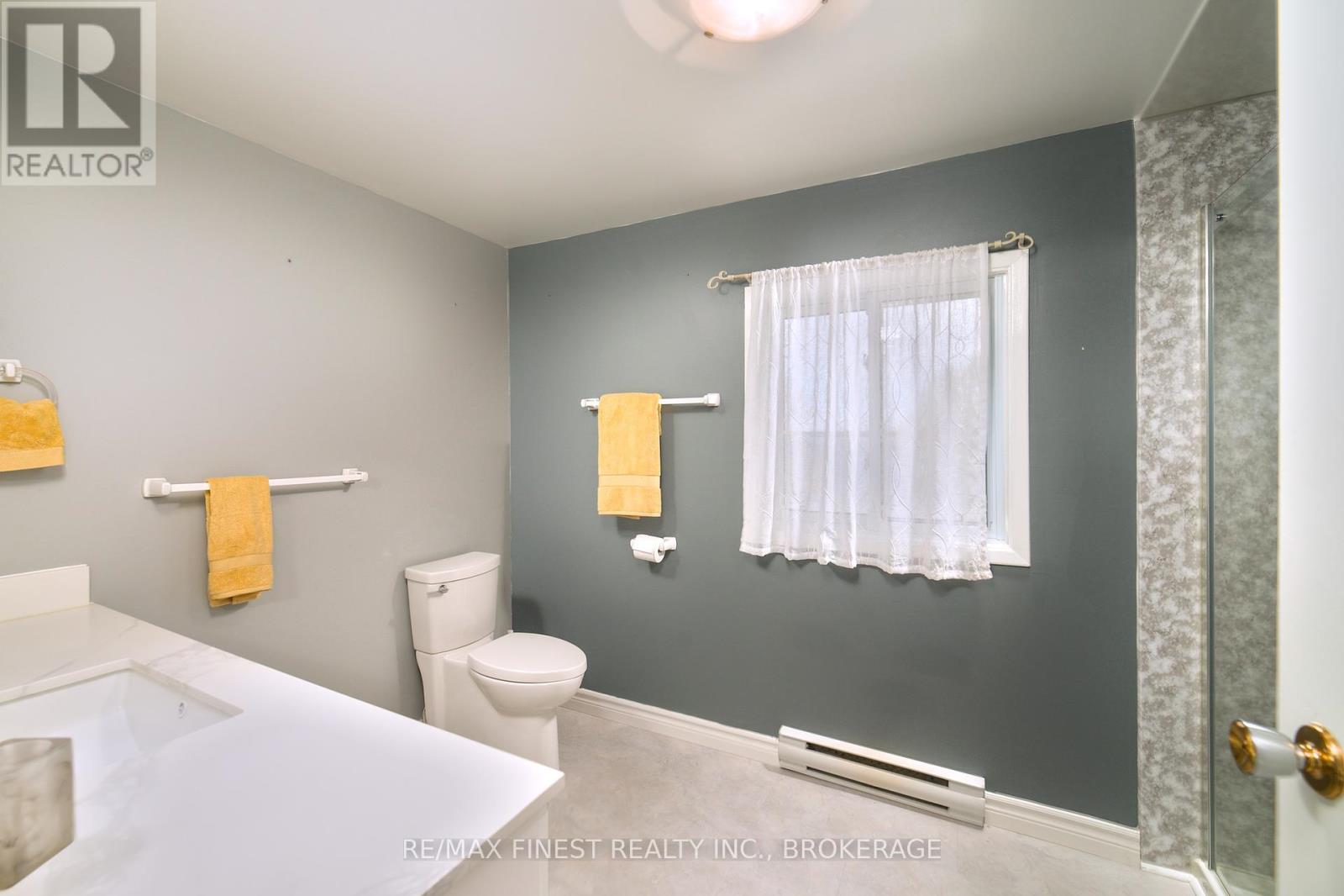 9820 Front Road, Loyalist, Ontario  K0H 2S0 - Photo 22 - X12130312