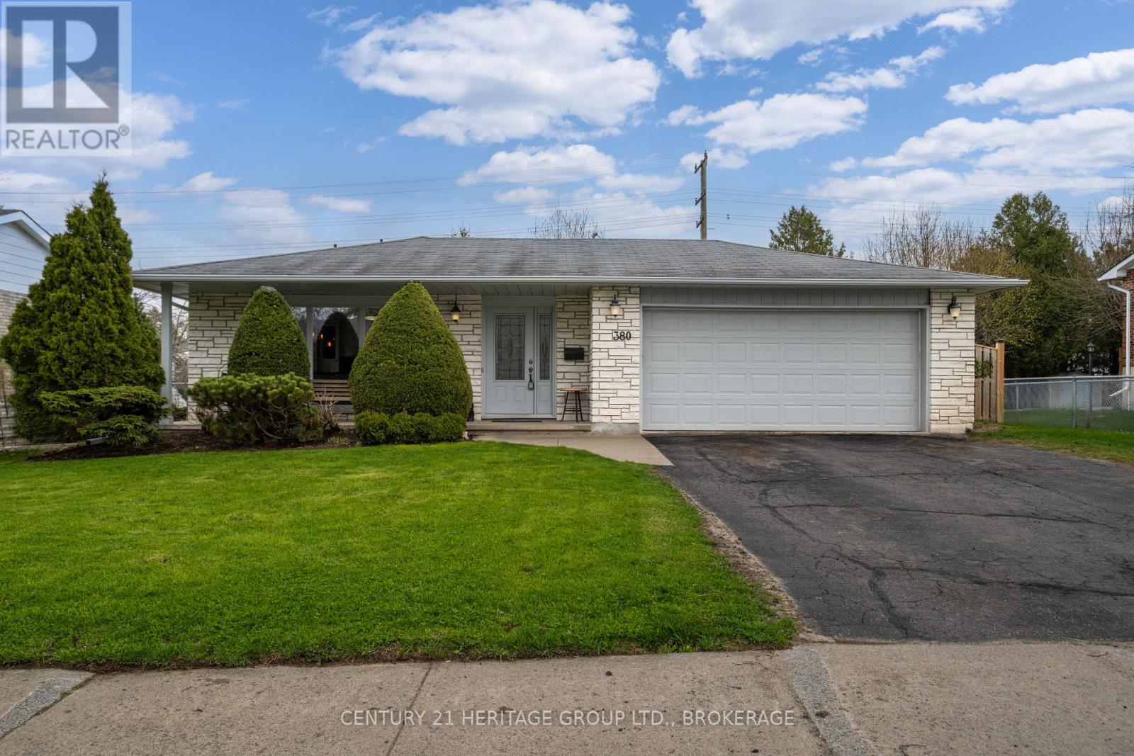 380 CARRIE CRESCENT, Kingston, Ontario