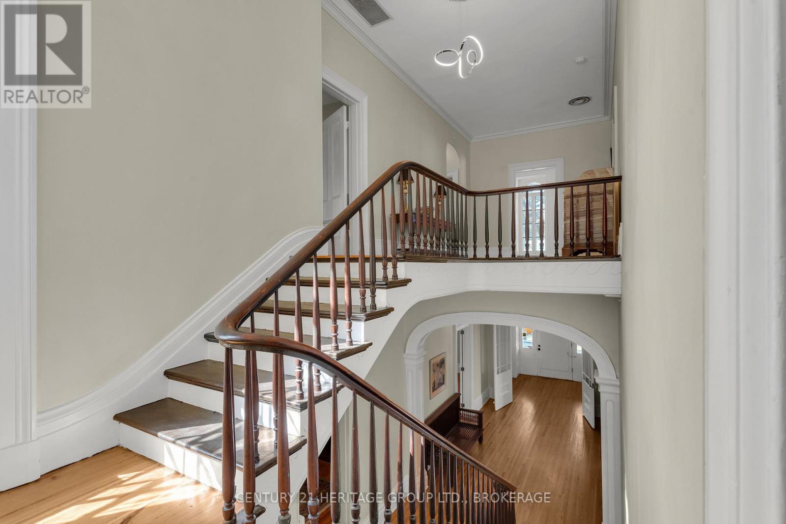 389 King Street E, Gananoque, Ontario  K7G 1G6 - Photo 28 - X12132293