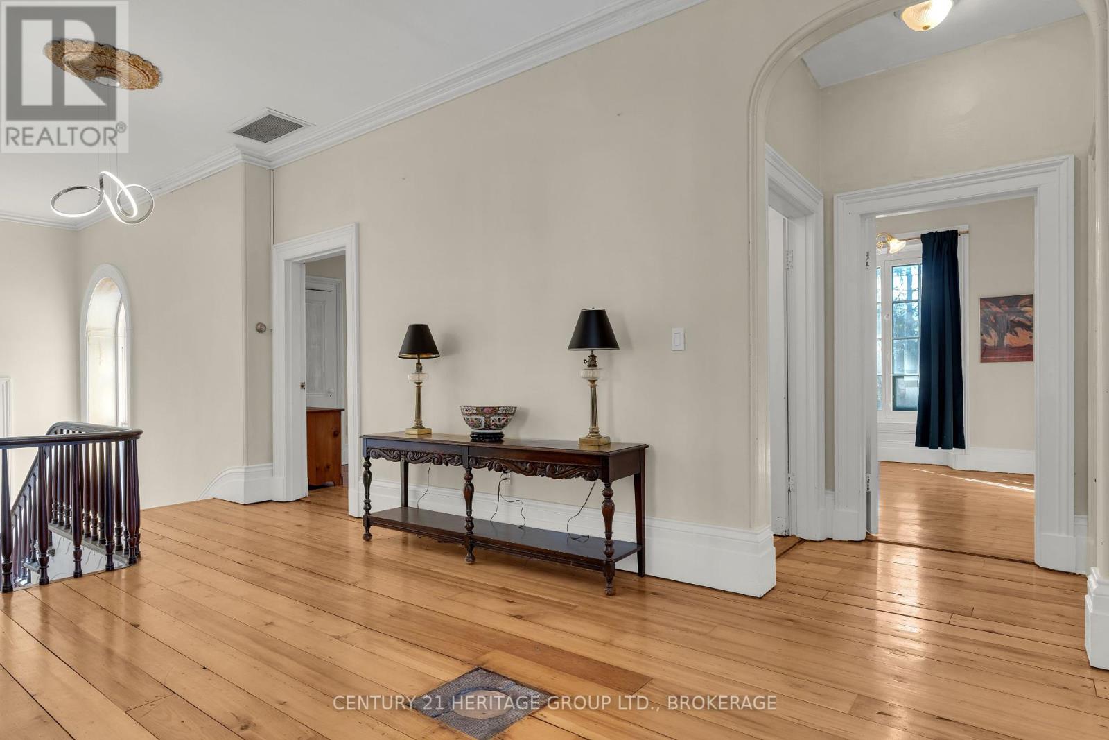 389 King Street E, Gananoque, Ontario  K7G 1G6 - Photo 34 - X12132293