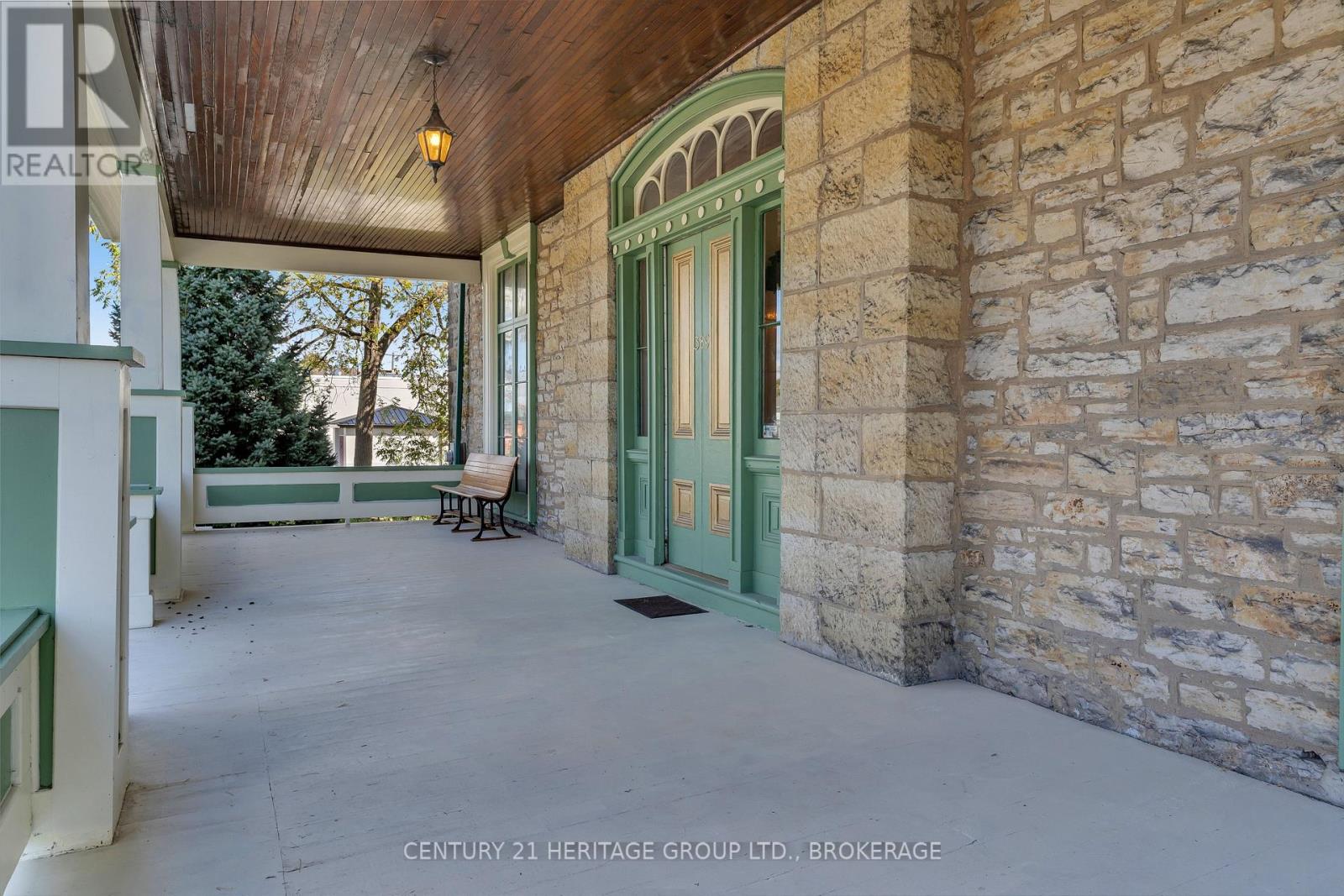 389 King Street E, Gananoque, Ontario  K7G 1G6 - Photo 6 - X12132293
