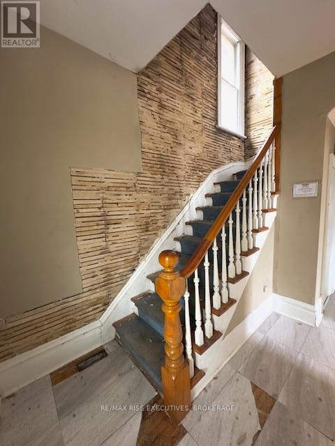 473 Raglan Street, Renfrew, Ontario  K7V 1R9 - Photo 3 - X12133205