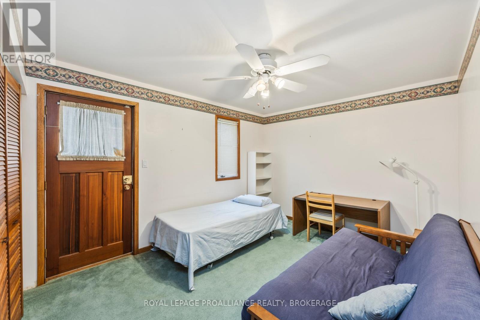 69 Scott Street, Kingston, Ontario  K7L 1L6 - Photo 23 - X12133853