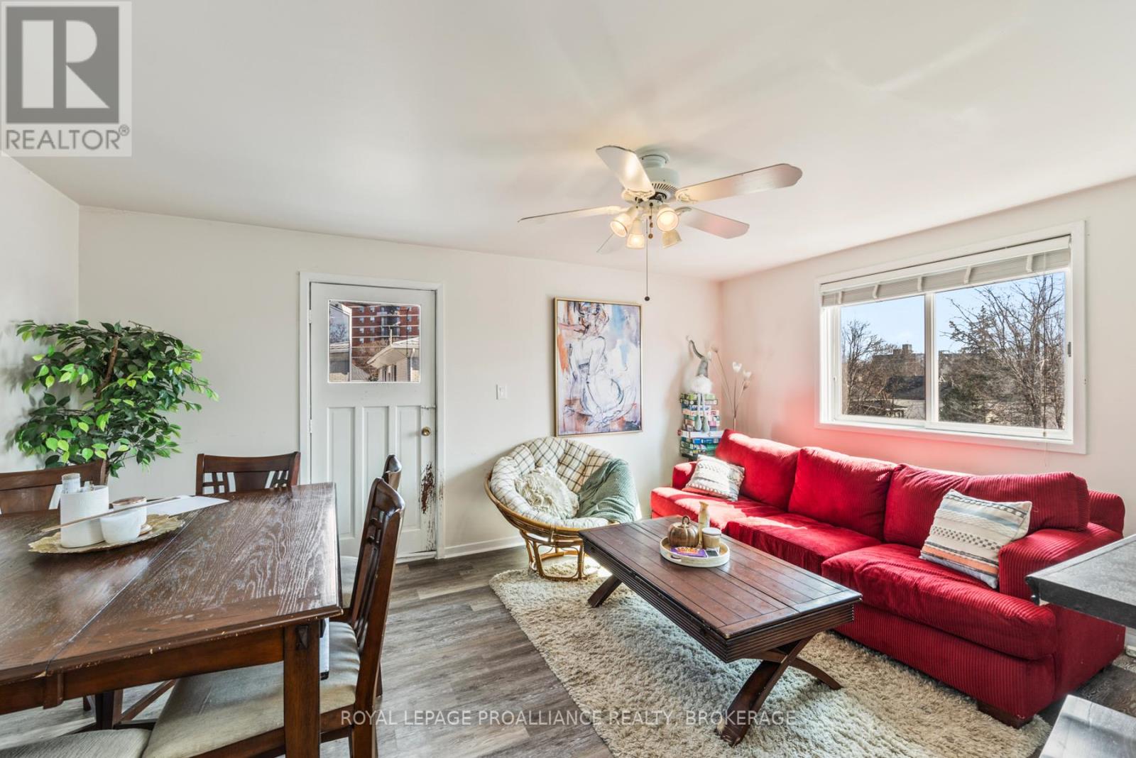 69 Scott Street, Kingston, Ontario  K7L 1L6 - Photo 36 - X12133853