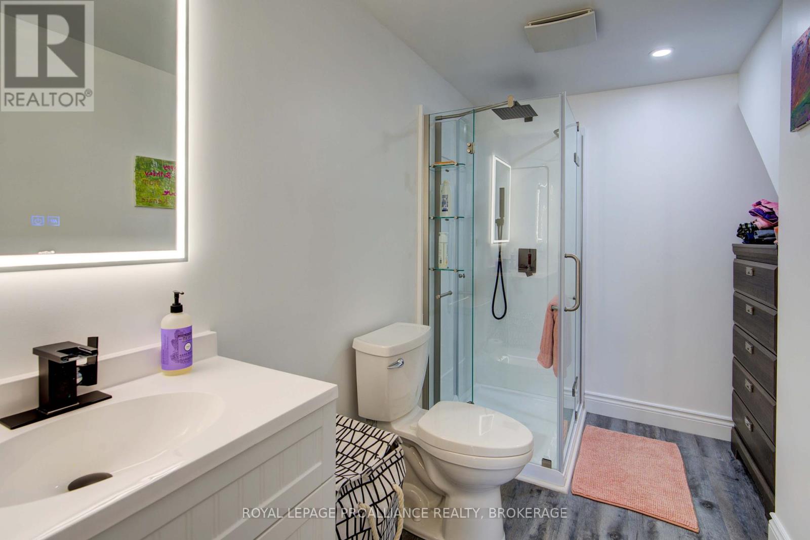 29 Main Street, Westport, Ontario  K0G 1X0 - Photo 21 - X12134996