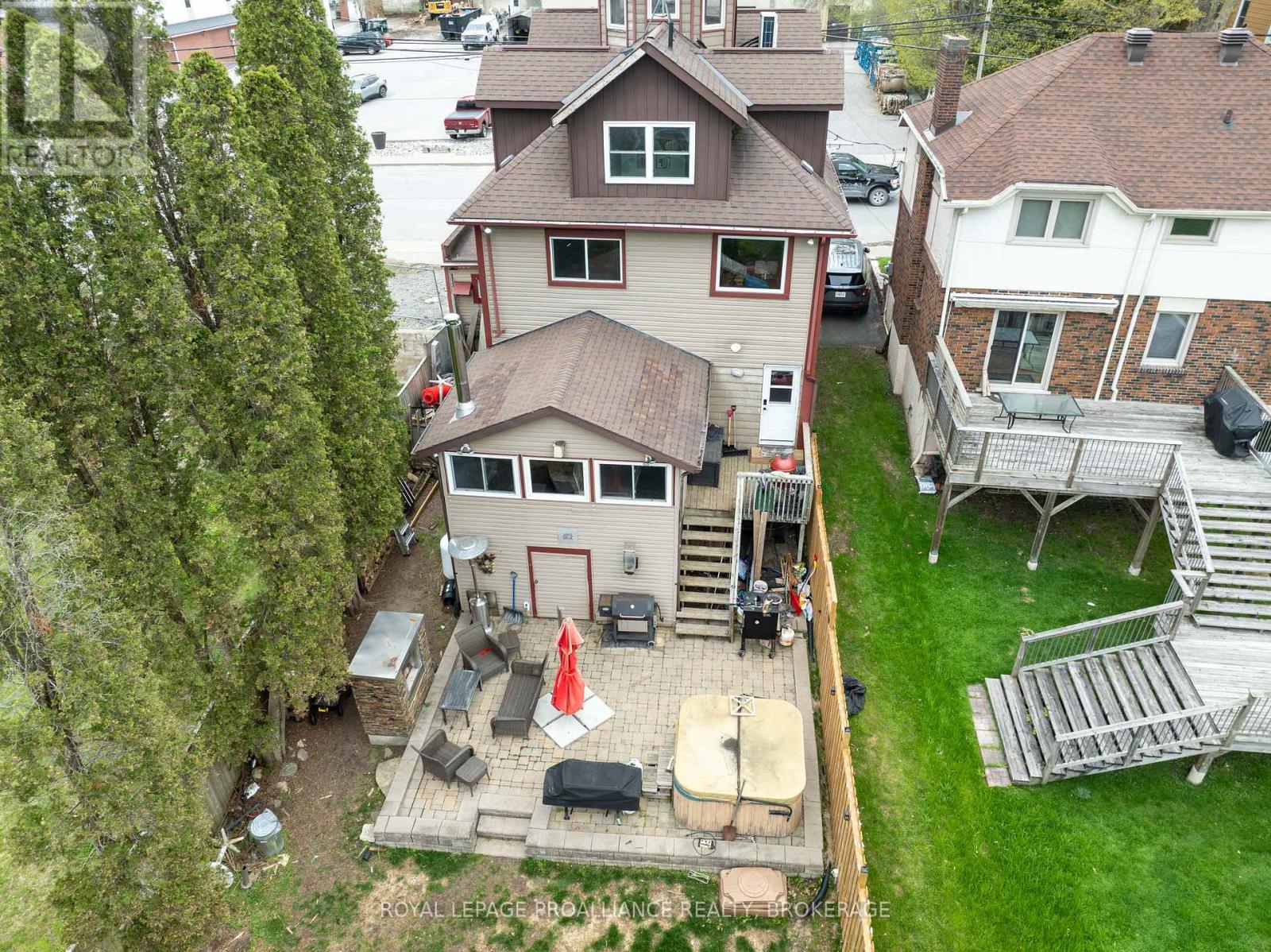 29 Main Street, Westport, Ontario  K0G 1X0 - Photo 38 - X12134996