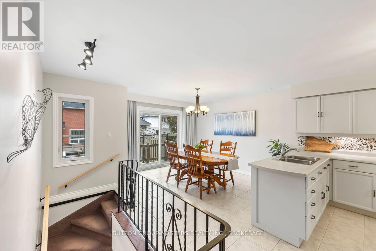 984 Ambleside Crescent, Kingston, Ontario  K7P 2B7 - Photo 12 - X12136177