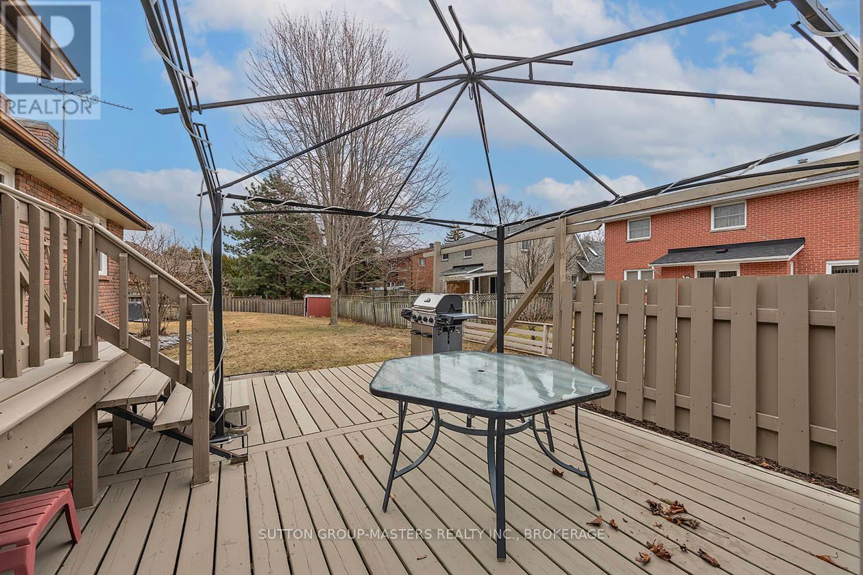 984 Ambleside Crescent, Kingston, Ontario  K7P 2B7 - Photo 40 - X12136177