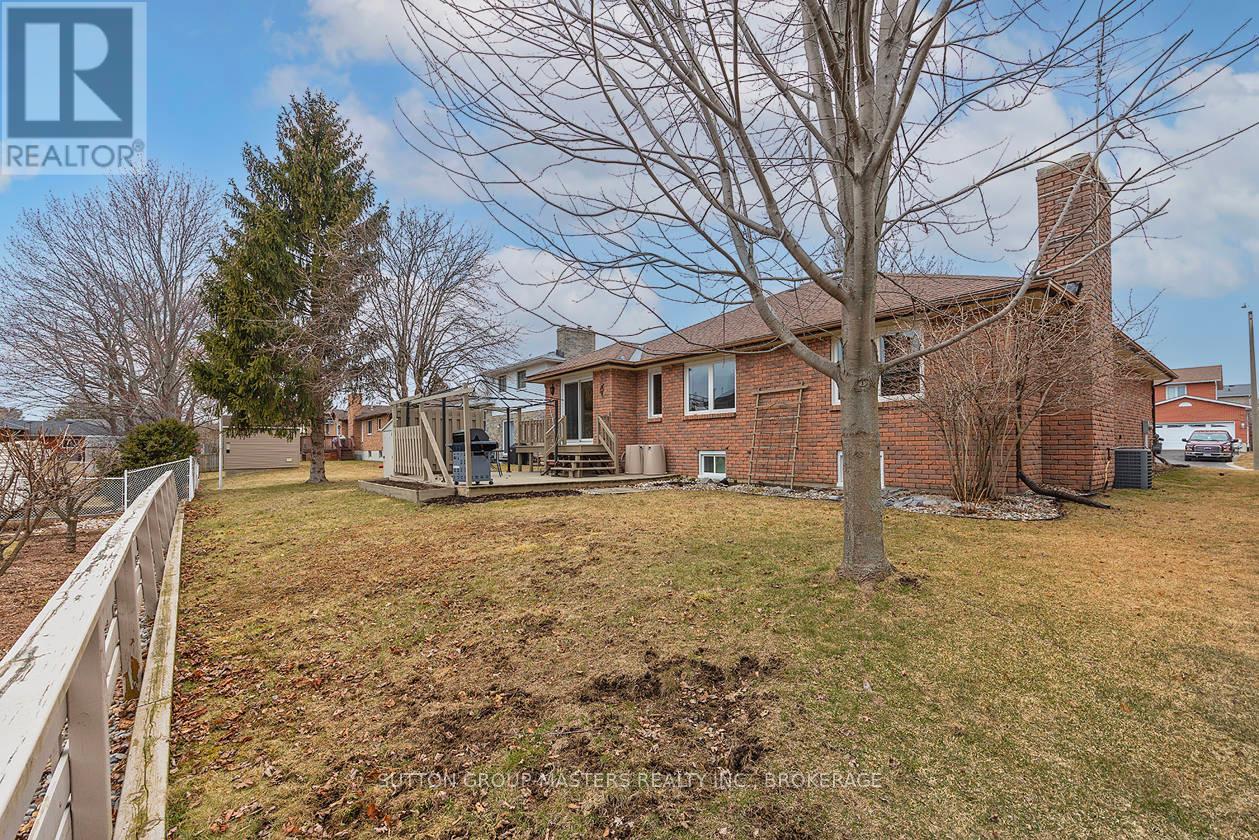 984 Ambleside Crescent, Kingston, Ontario  K7P 2B7 - Photo 44 - X12136177