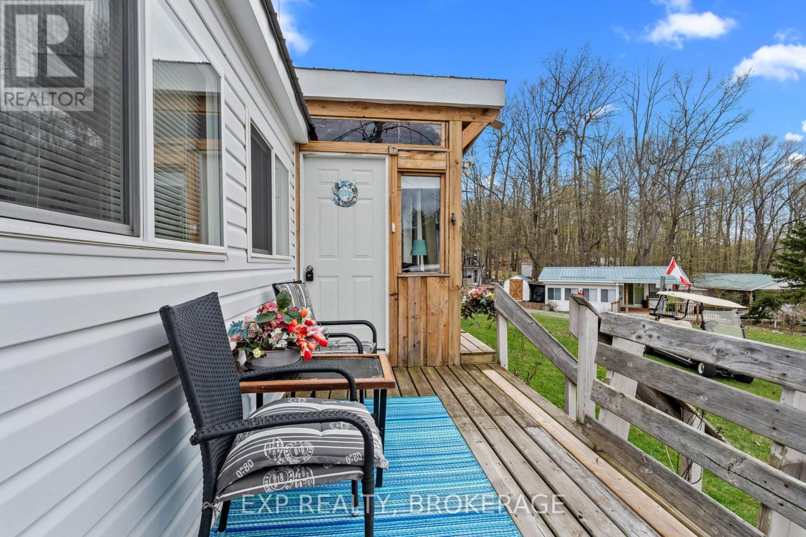 #38 - 9 Glenford Lane, South Frontenac, Ontario  K0H 1T0 - Photo 19 - X12136259