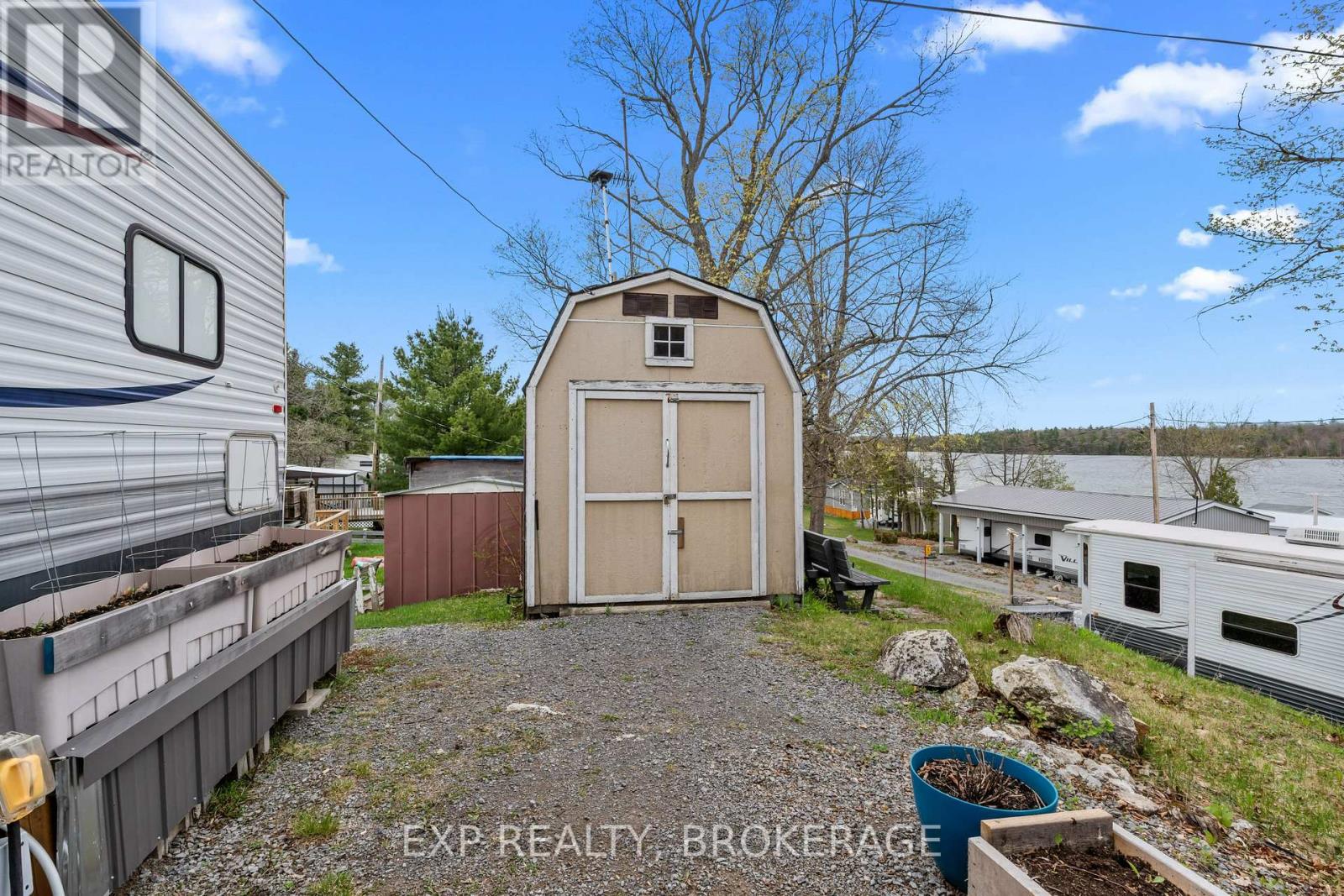 #38 - 9 Glenford Lane, South Frontenac, Ontario  K0H 1T0 - Photo 33 - X12136259