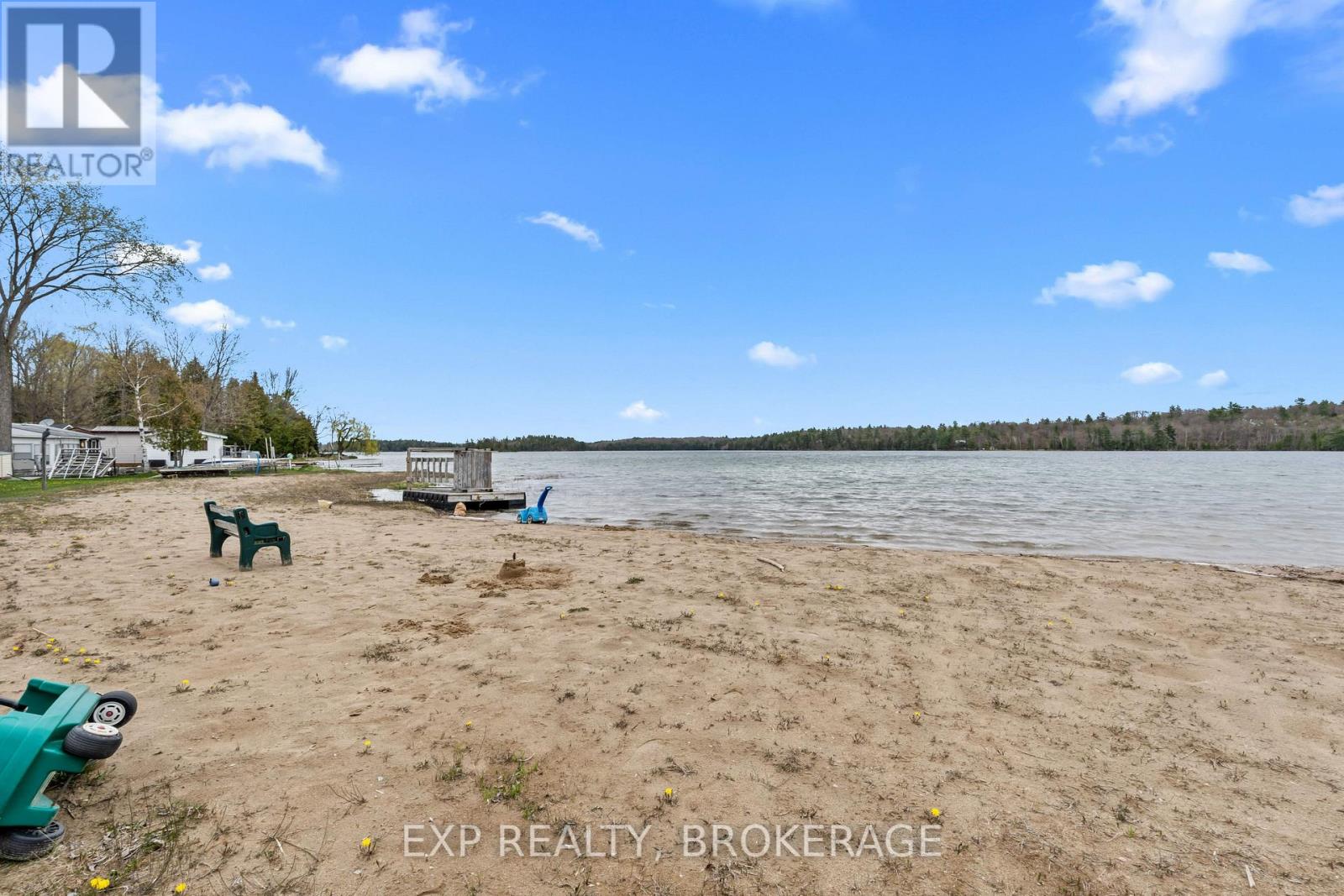 #38 - 9 Glenford Lane, South Frontenac, Ontario  K0H 1T0 - Photo 41 - X12136259