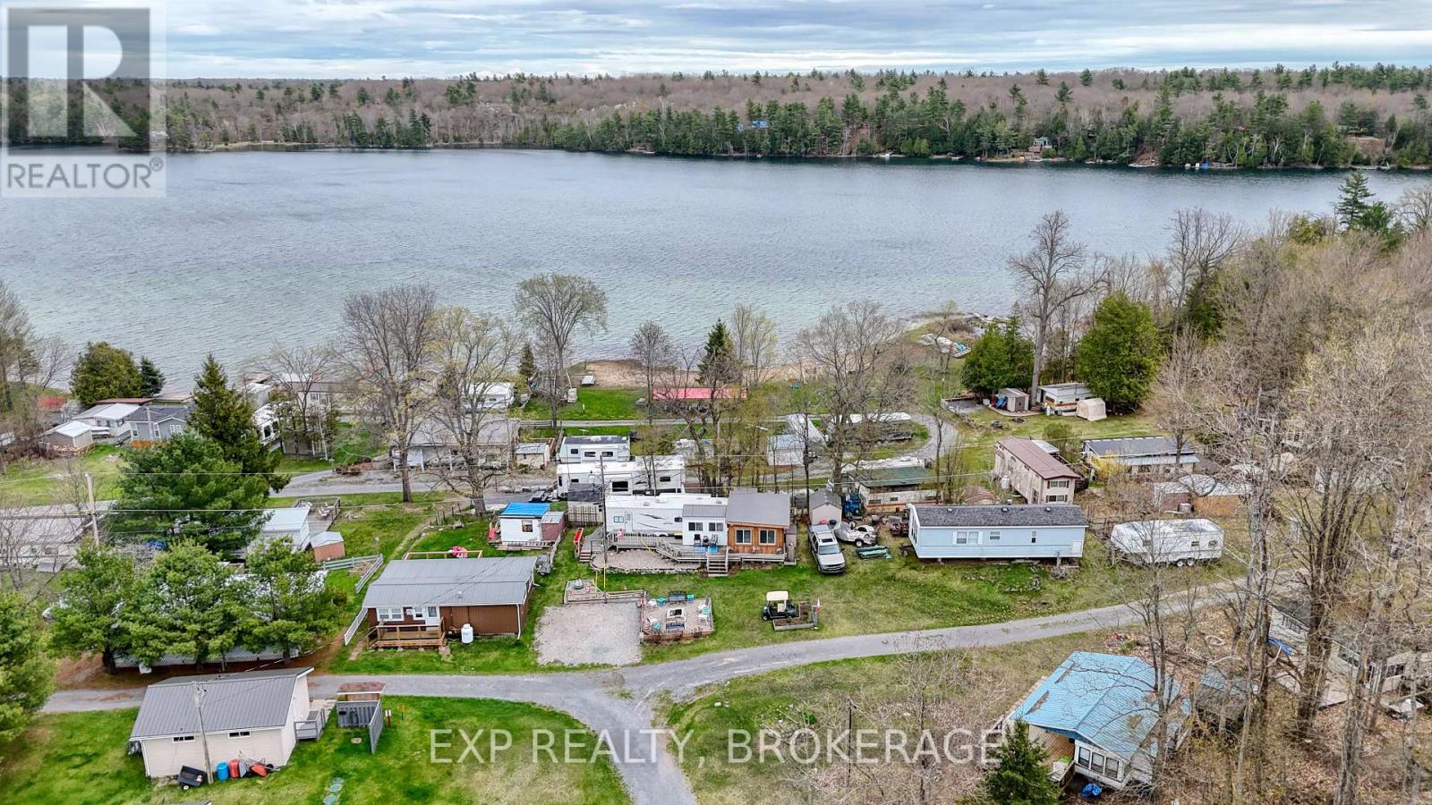 #38 - 9 Glenford Lane, South Frontenac, Ontario  K0H 1T0 - Photo 44 - X12136259