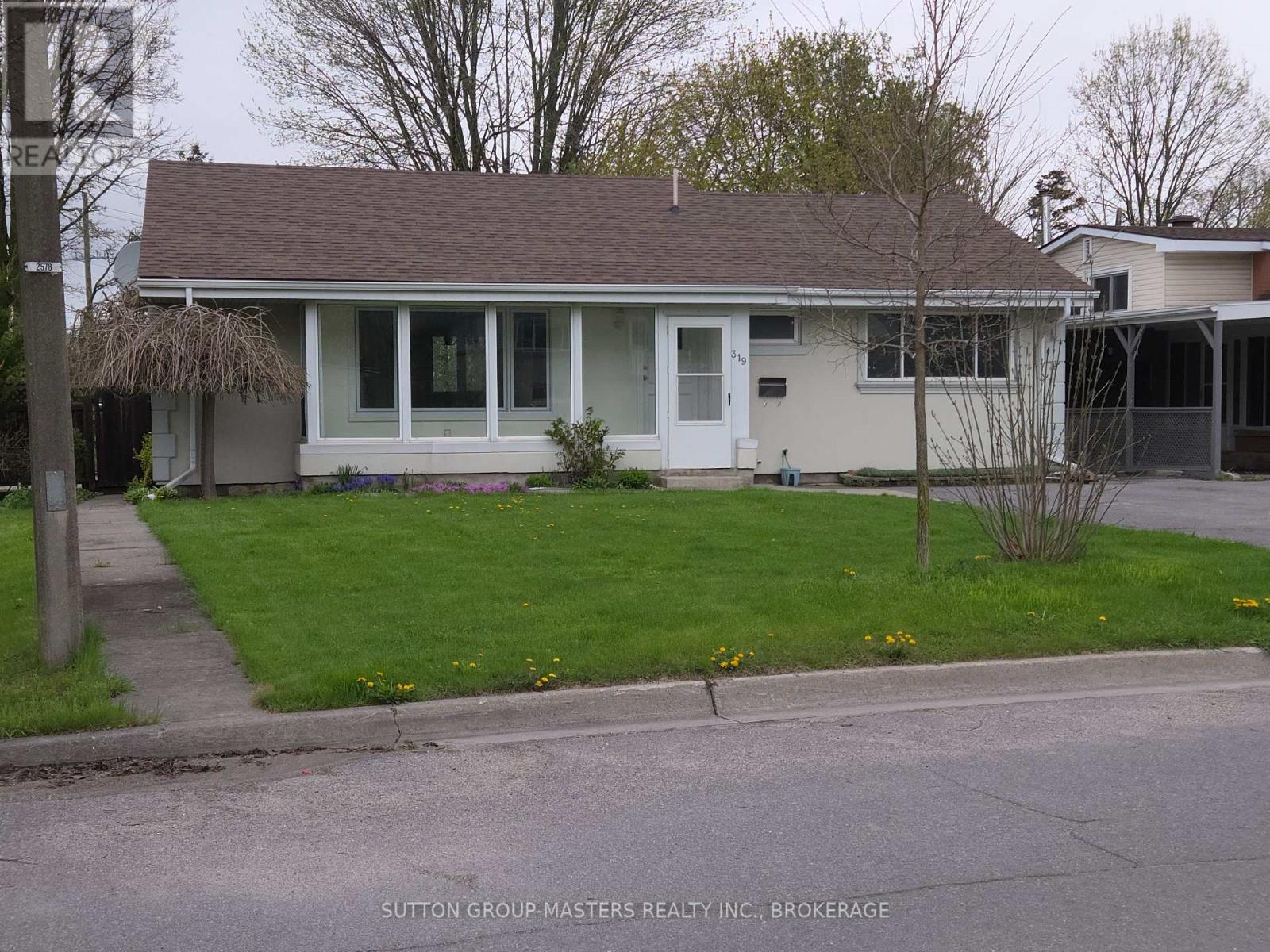 319 ARROWHEAD PLACE, Kingston, Ontario