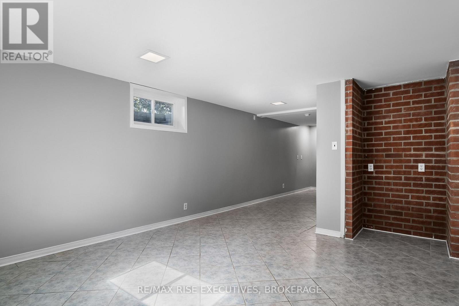 282 Welborne Avenue, Kingston, Ontario  K7M 4G6 - Photo 37 - X12136515