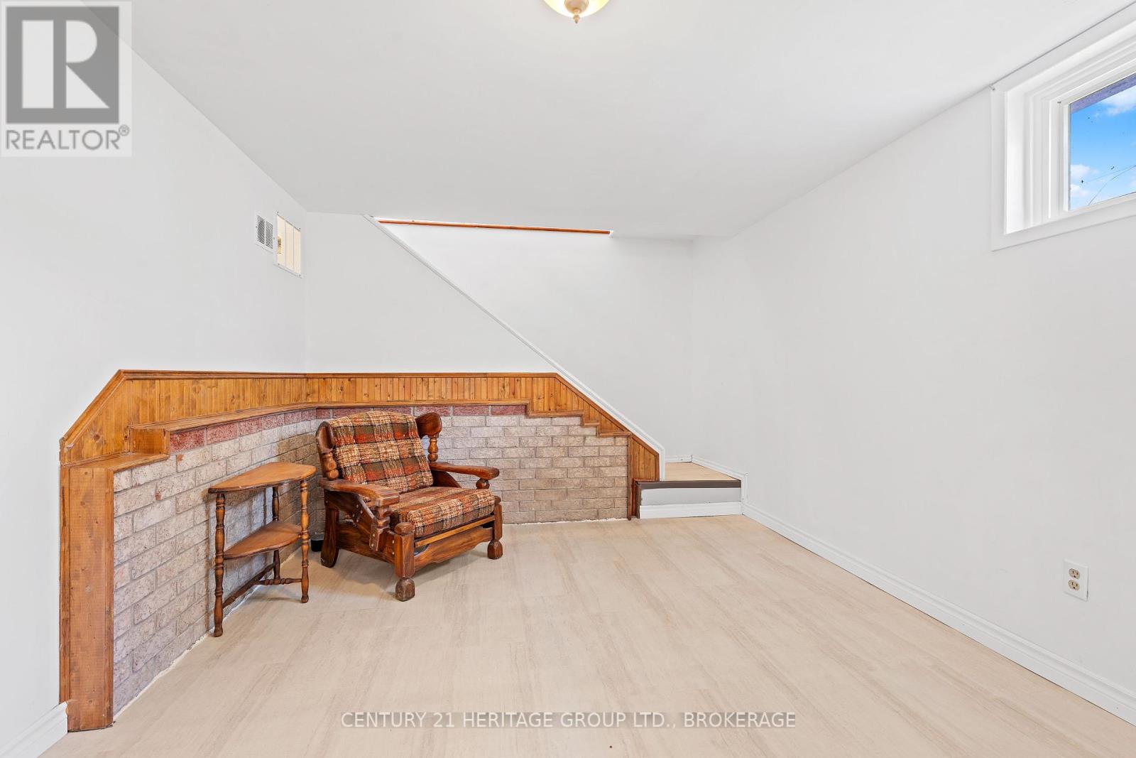 2750 15 Highway, Rideau Lakes, Ontario  K0G 1E0 - Photo 26 - X12136582